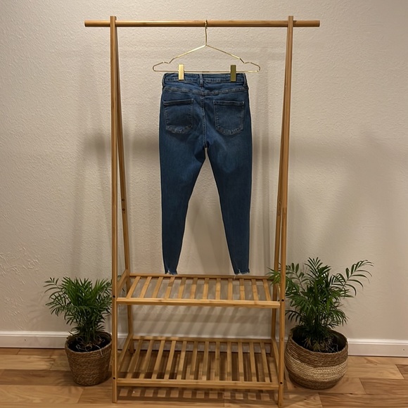 Dorthy Perkins Darcy Jeans, Skinny, mid rise, like new - Picture 3 of 6